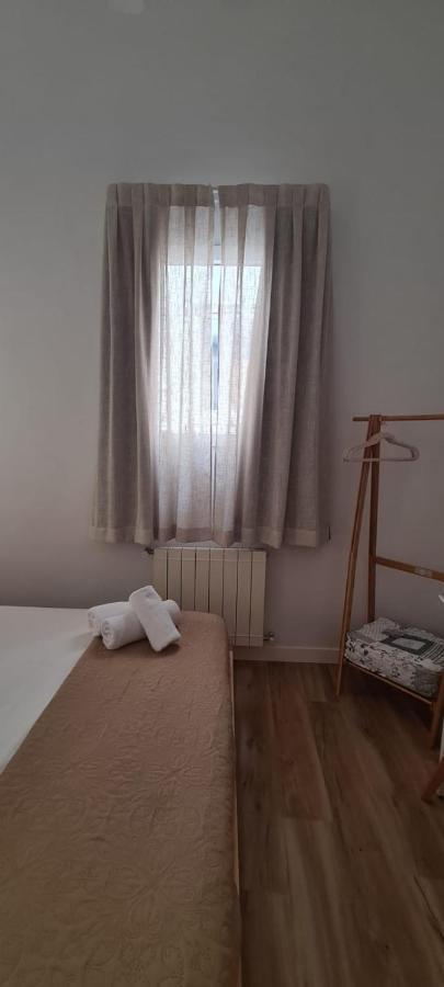 Hostal Andrea Sol Madrid Exterior foto